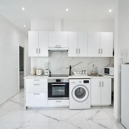 Apartment Le Magenta - Coeur De - Canal Saint Martin - 3 6 Personnes Paris